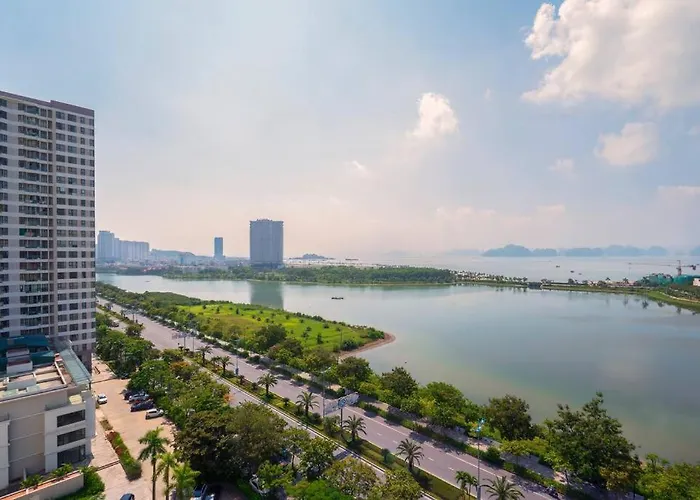 *ha Long @ Bay View-3 Br